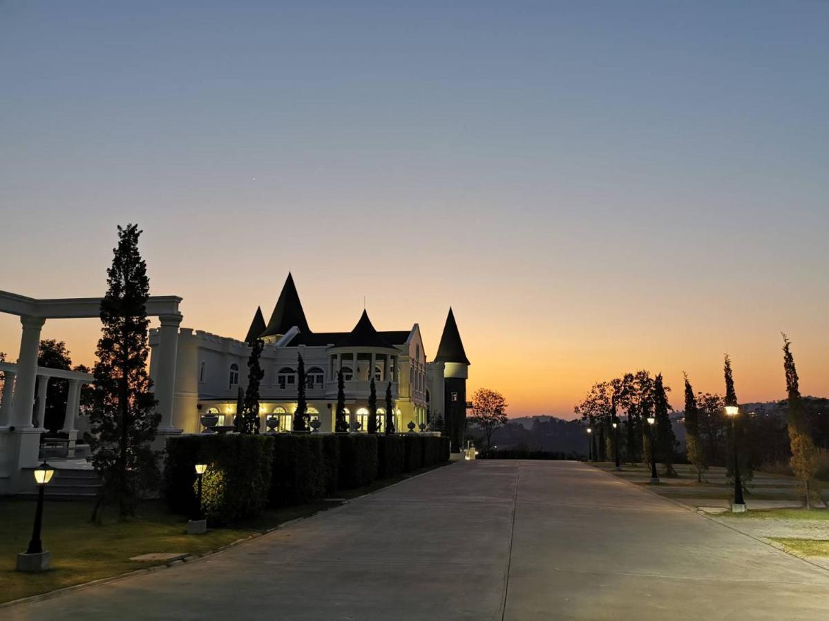 The Castell Condo By Nutthiwan Room 912 And 921 Khao Kho Eksteriør bilde
